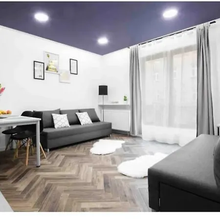 Tour Rakowicka 14a * Краков